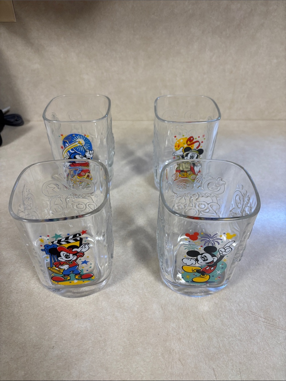New McDonalds (4) 16 oz Square Disney World 2000 Millennium Celebration Glasses